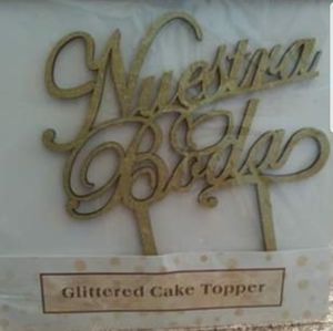 Cake topper